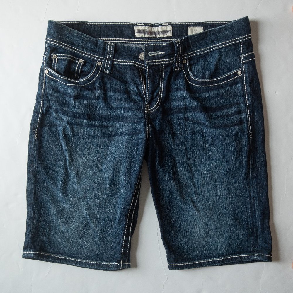 Women's BKE Denim Bermuda Shorts Size 33 Inseam 12 Rise 9